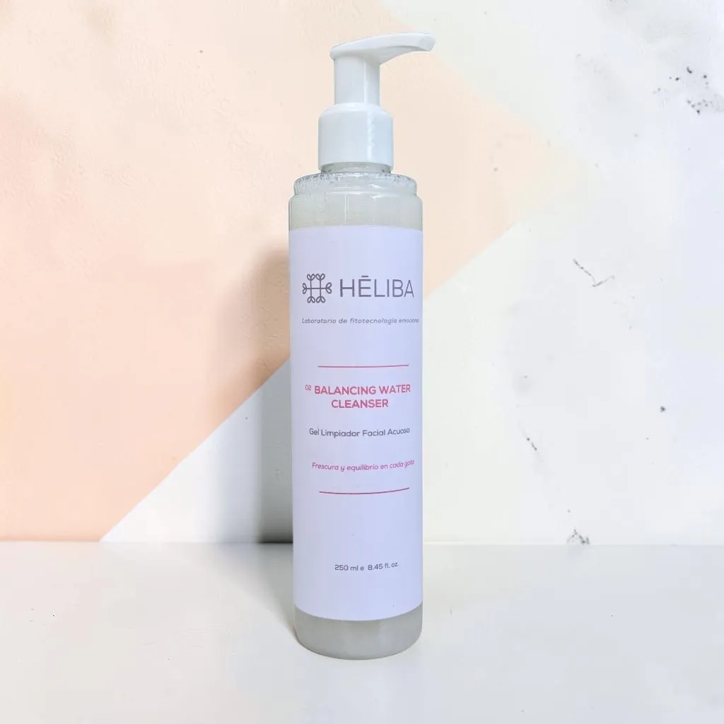 gel limpiador facial acuoso
